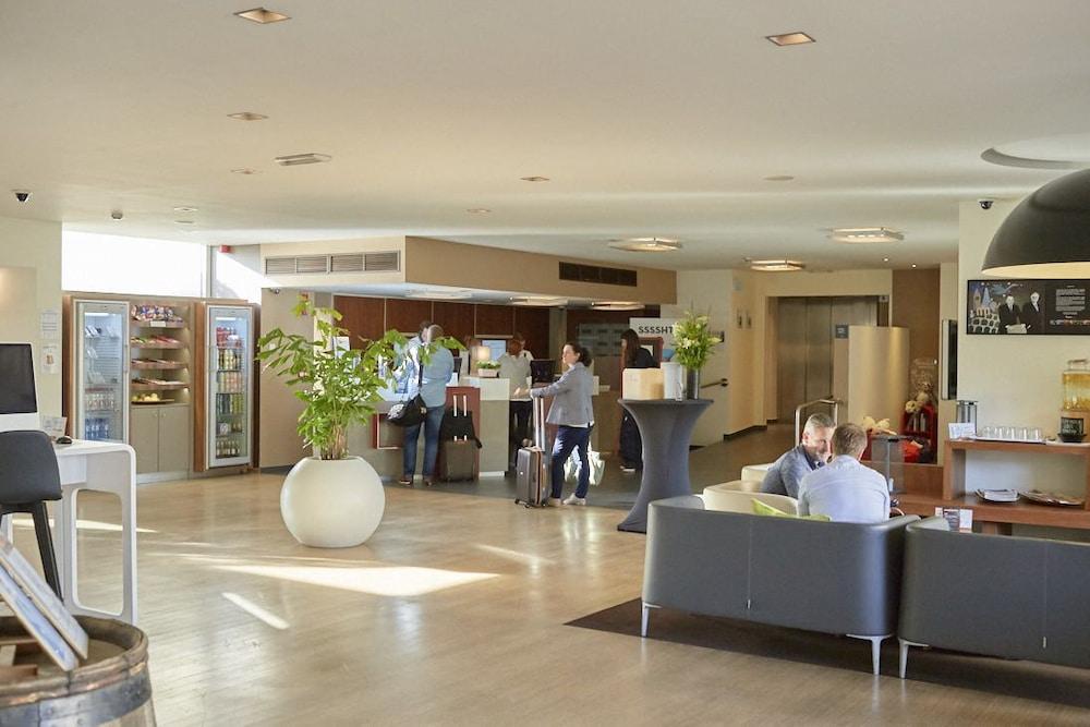Novotel Antwerpen - Ekeren Exteriör bild